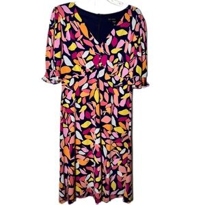 Maggy London 12 V Neck Floral Dress